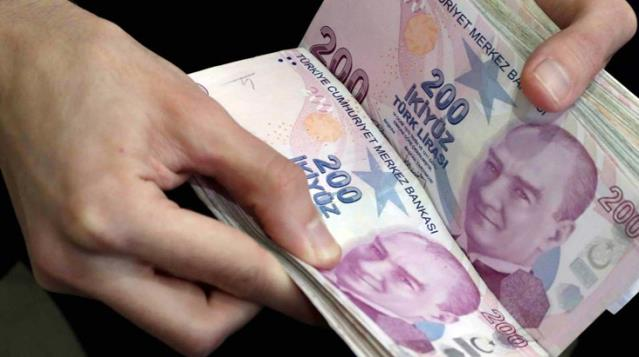 Gerekçesiz işten çıkarılmaya 8 maaş tazminat